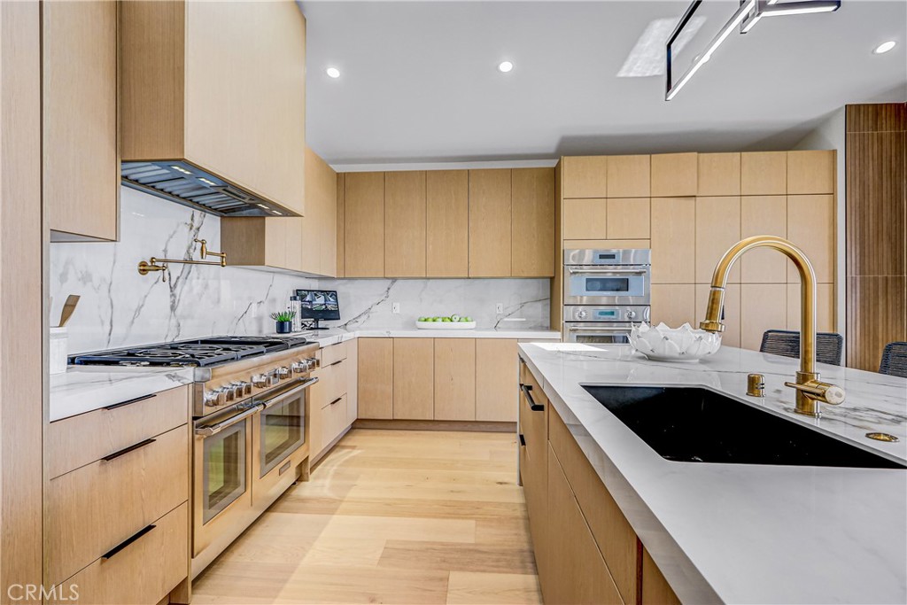 4609 Paseo De Las Tortugas