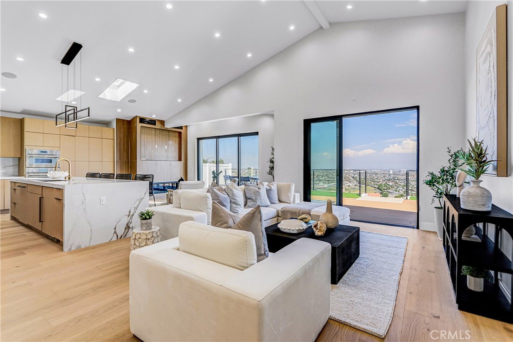 4609 Paseo De Las Tortugas