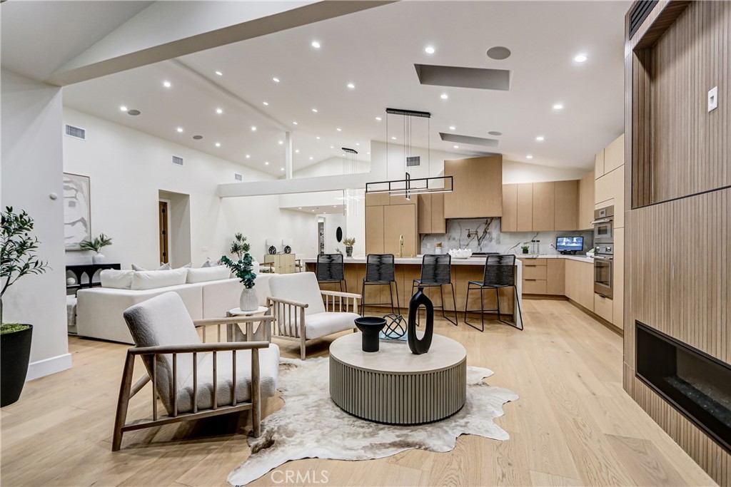 4609 Paseo De Las Tortugas