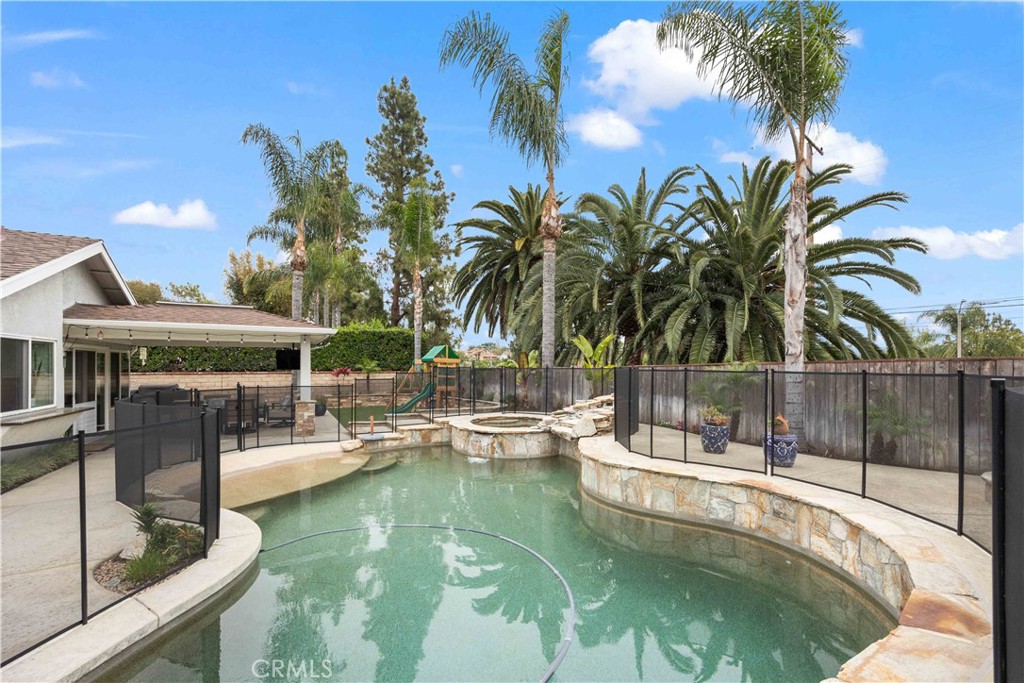 17470 Olive Tree Circle