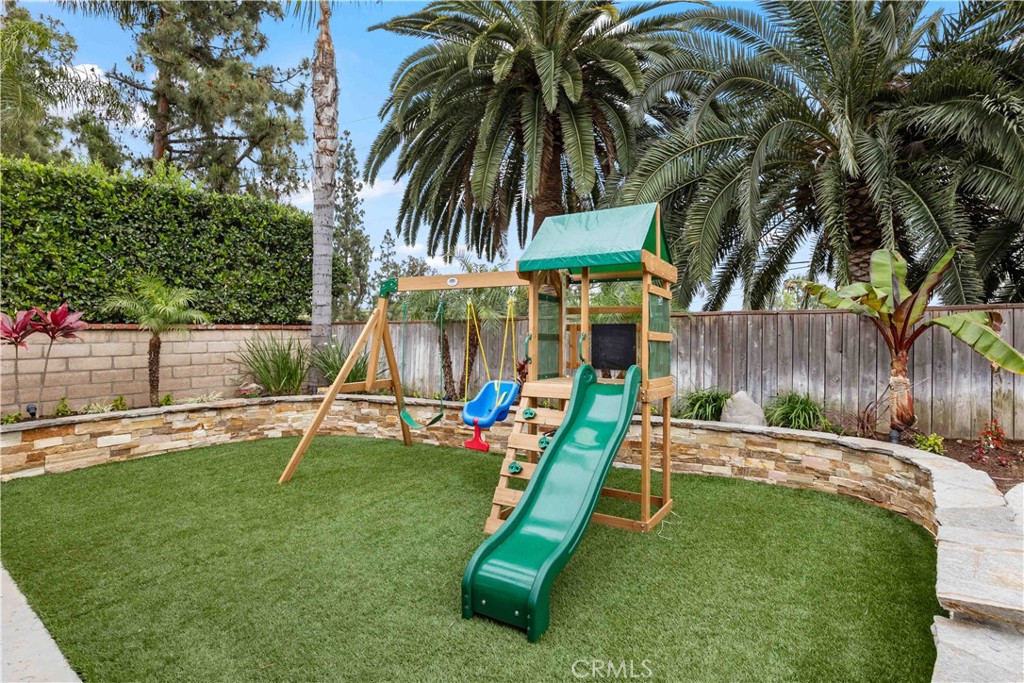 17470 Olive Tree Circle