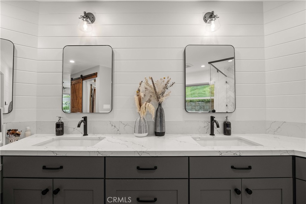 17470 Olive Tree Circle