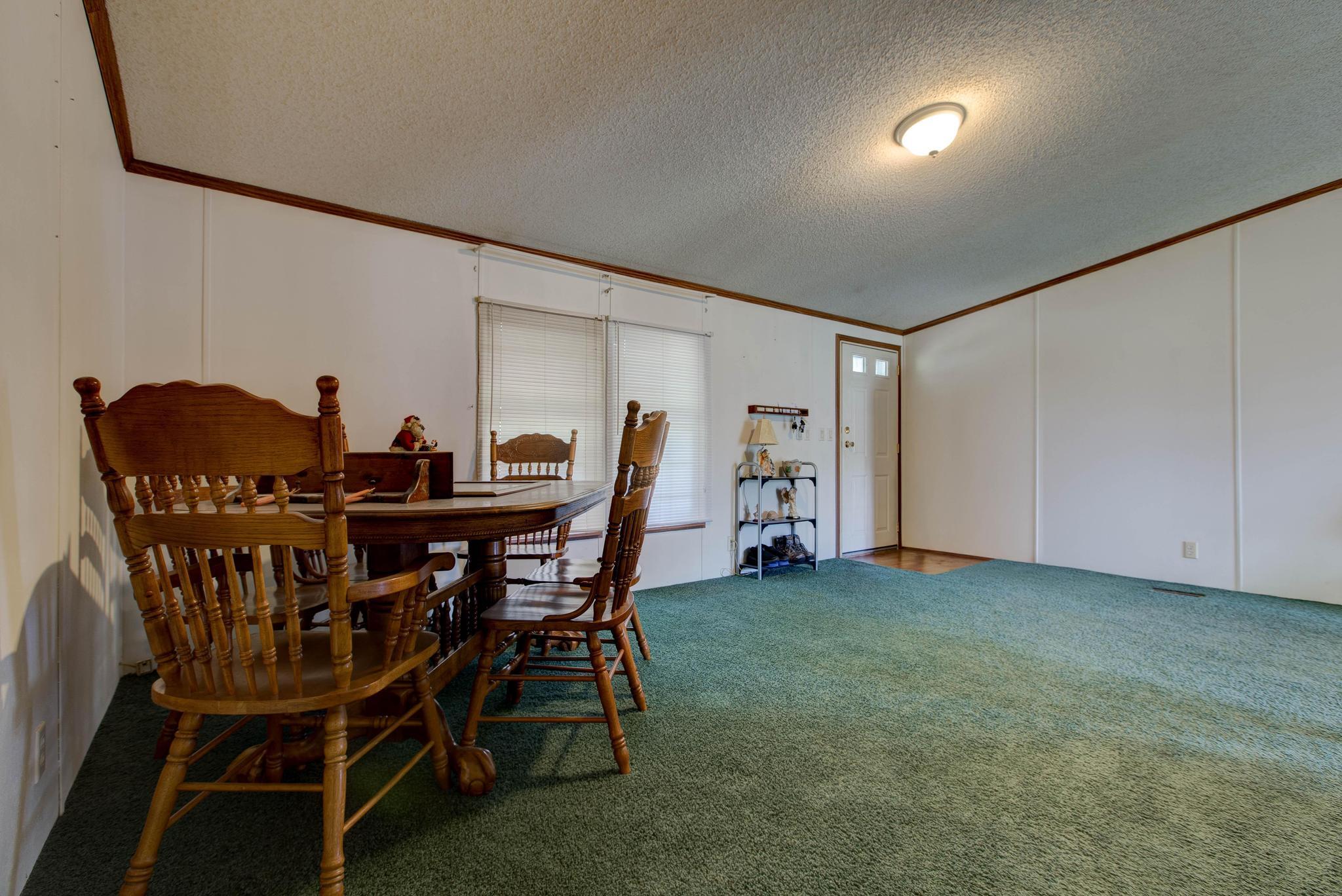 616 Old River Road