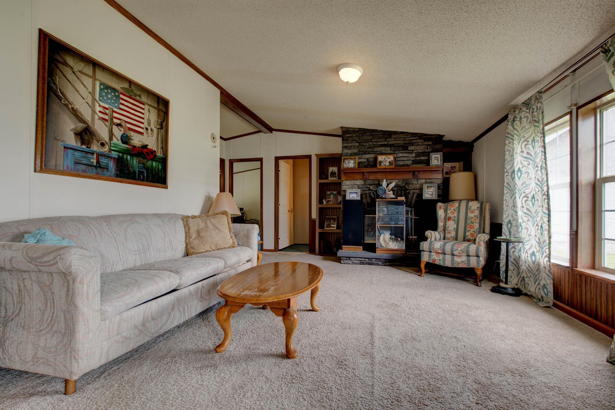 616 Old River Road