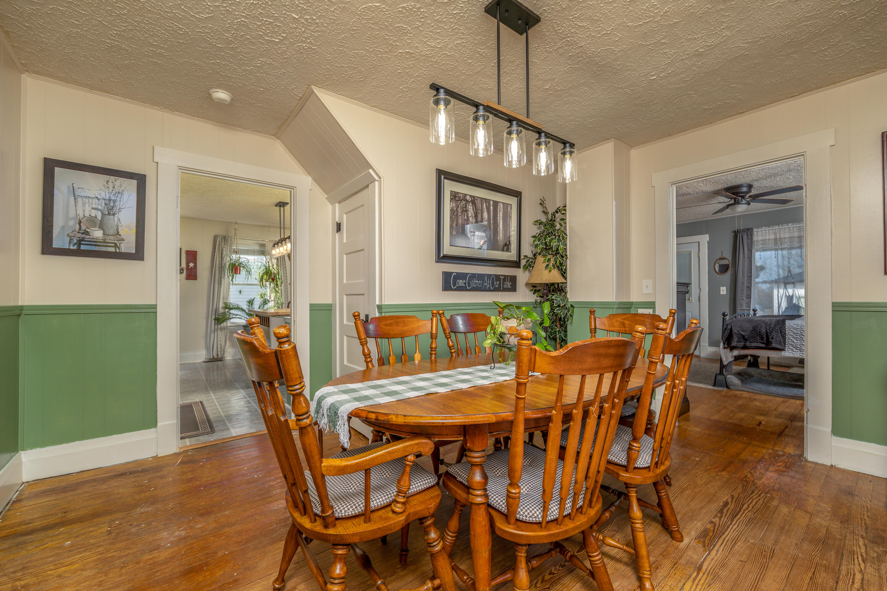 128 Bath Avenue
