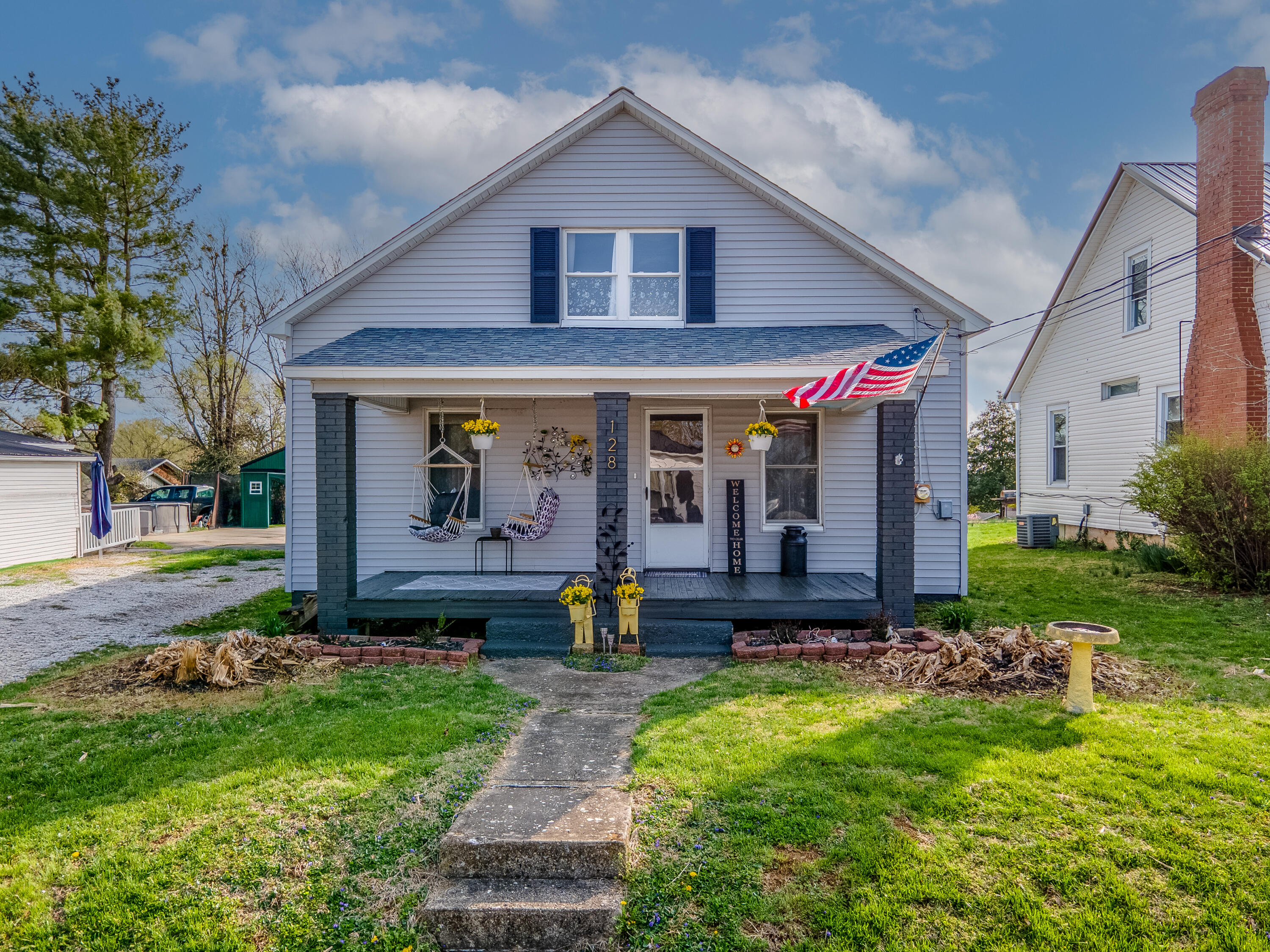 128 Bath Avenue