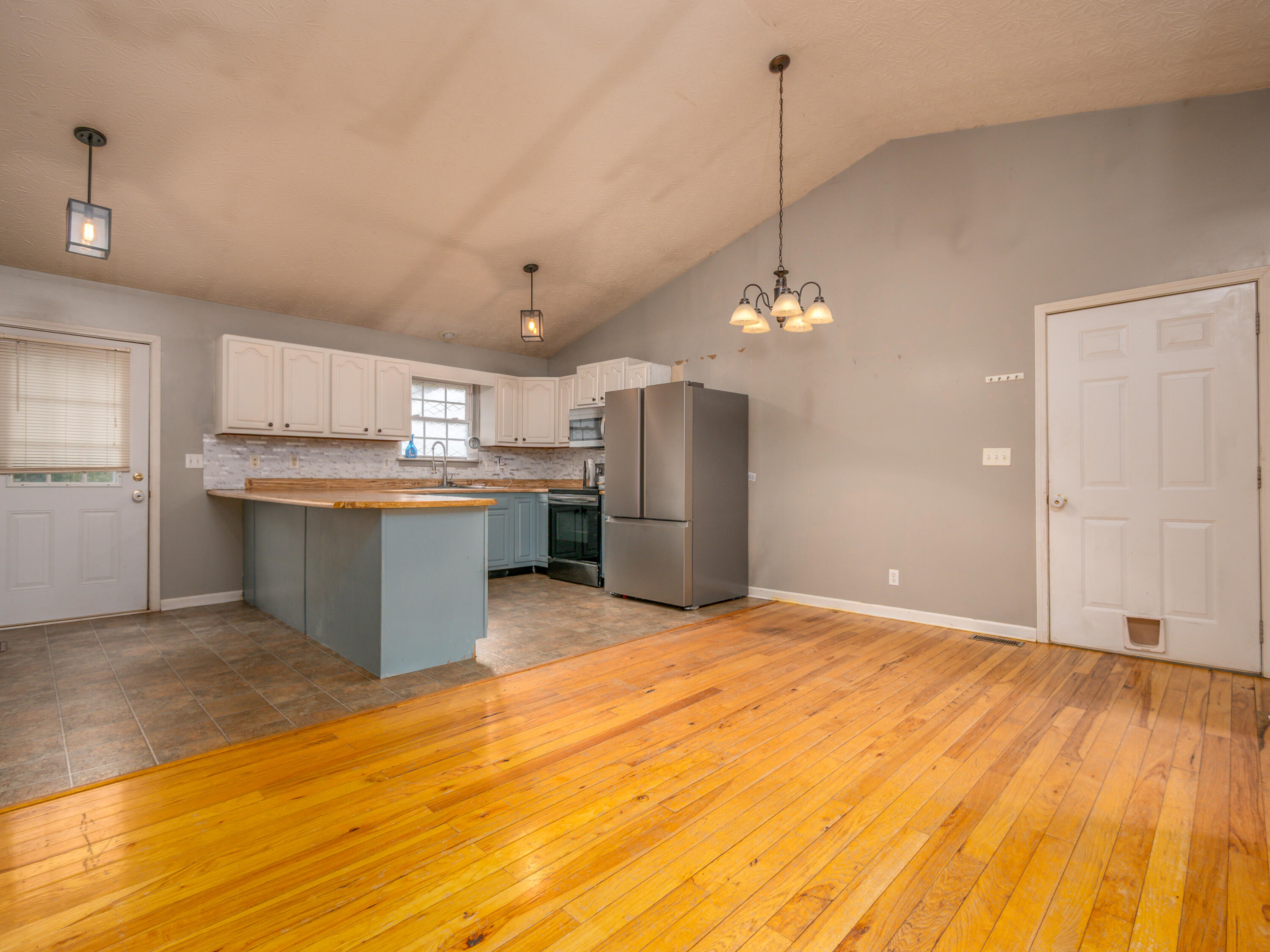 4040 FDR Road