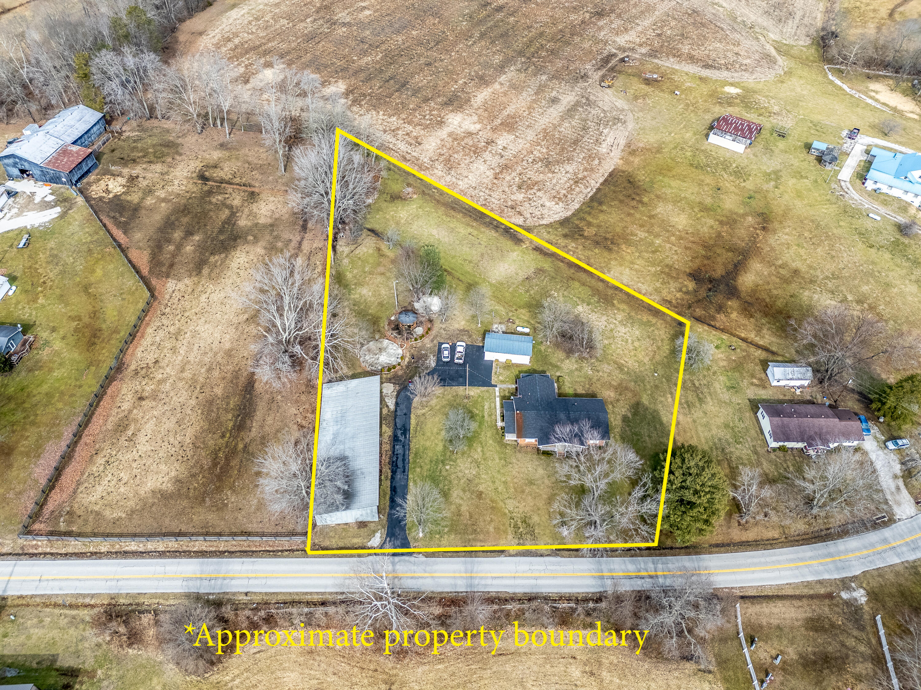 6651 S Highway 211