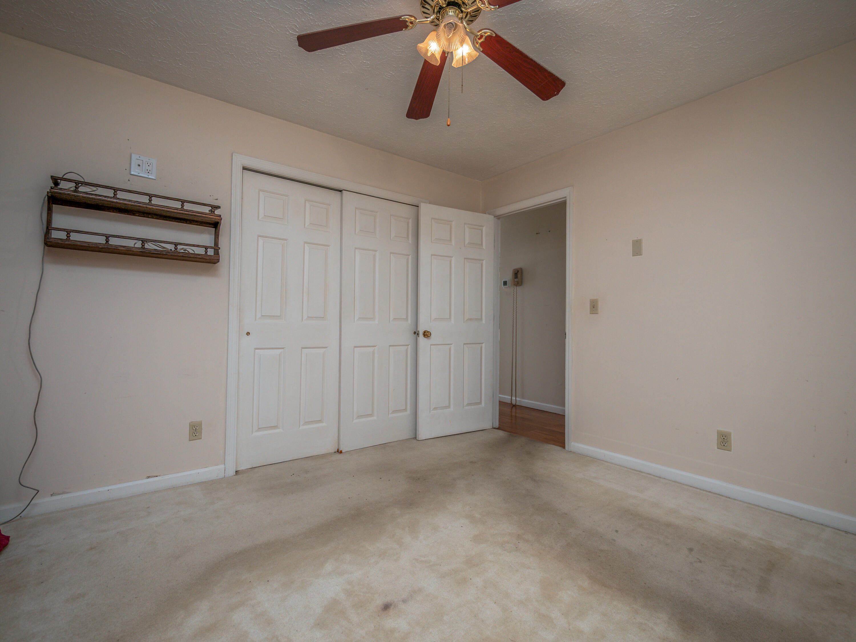 6651 S Highway 211