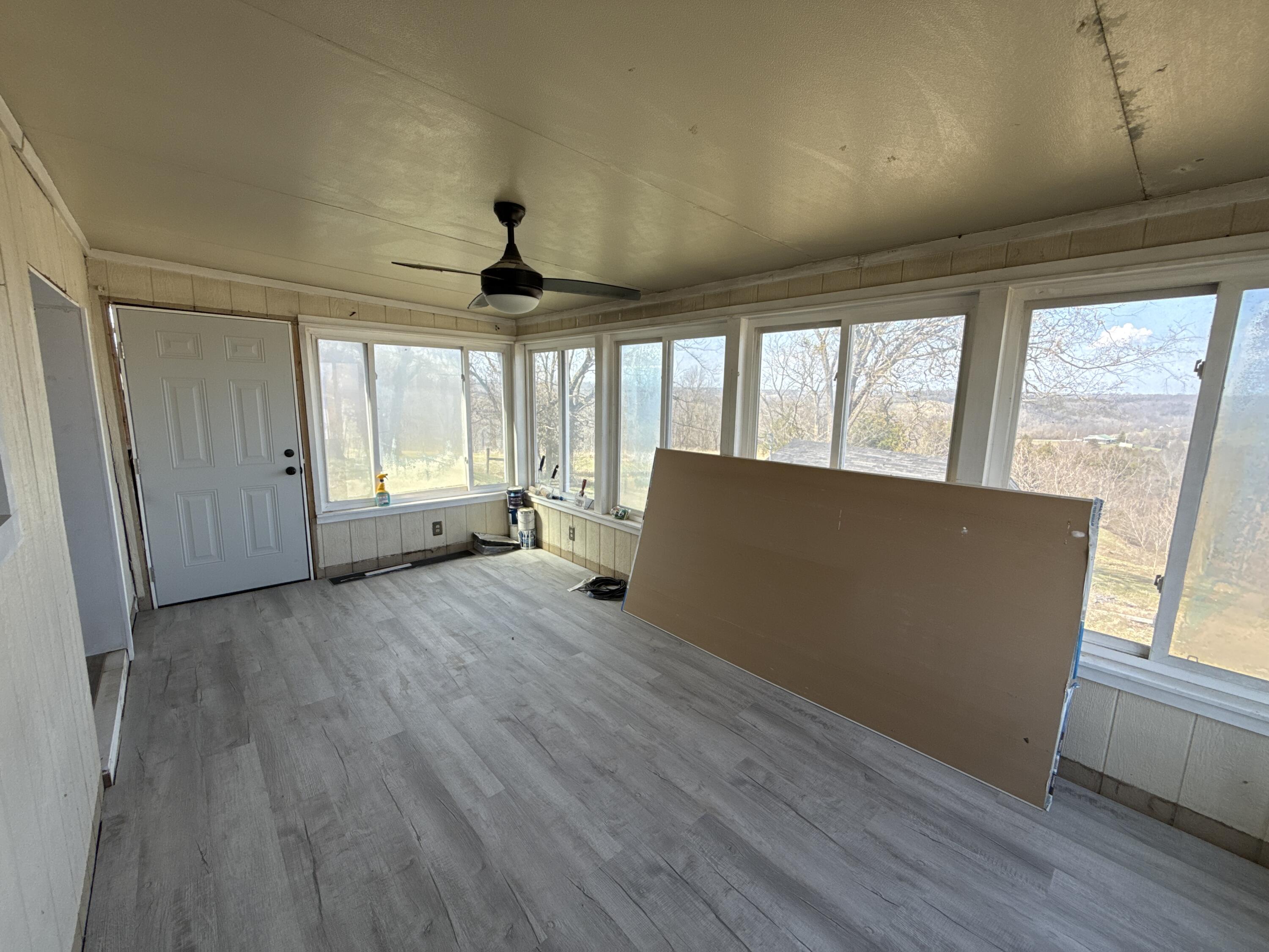 636 E Highway 60