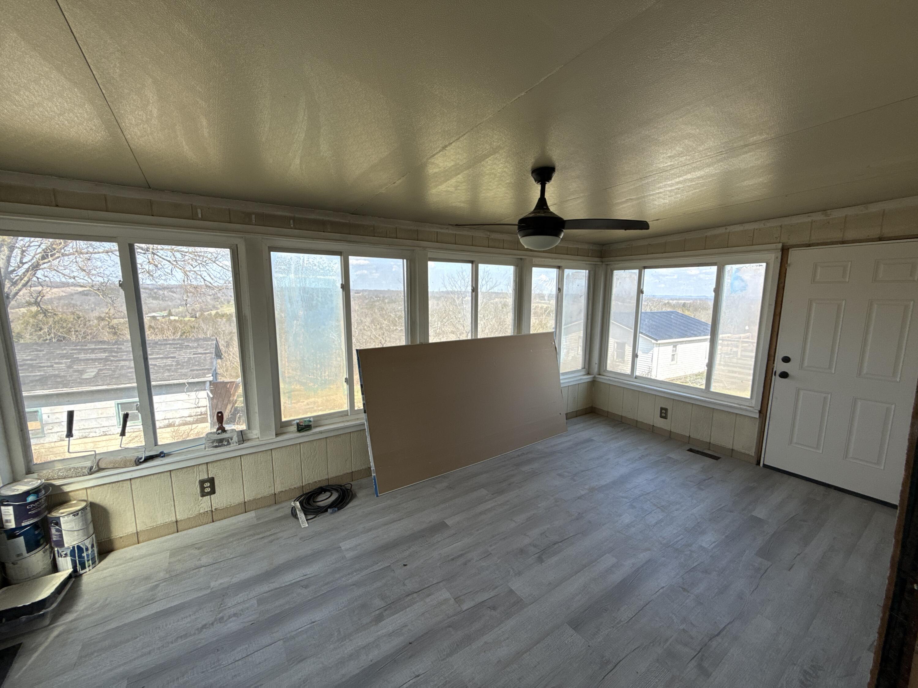 636 E Highway 60