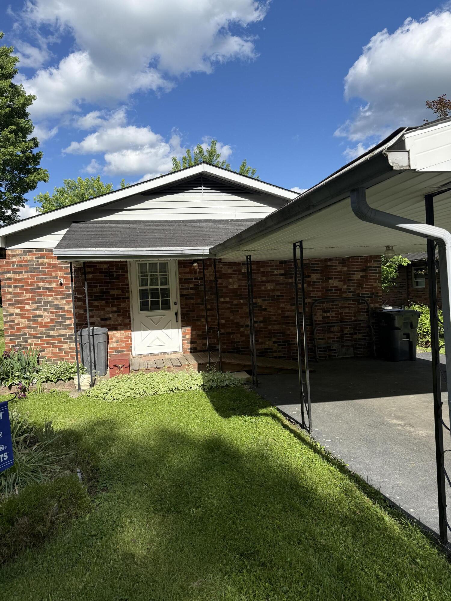 106 Kormendy Court