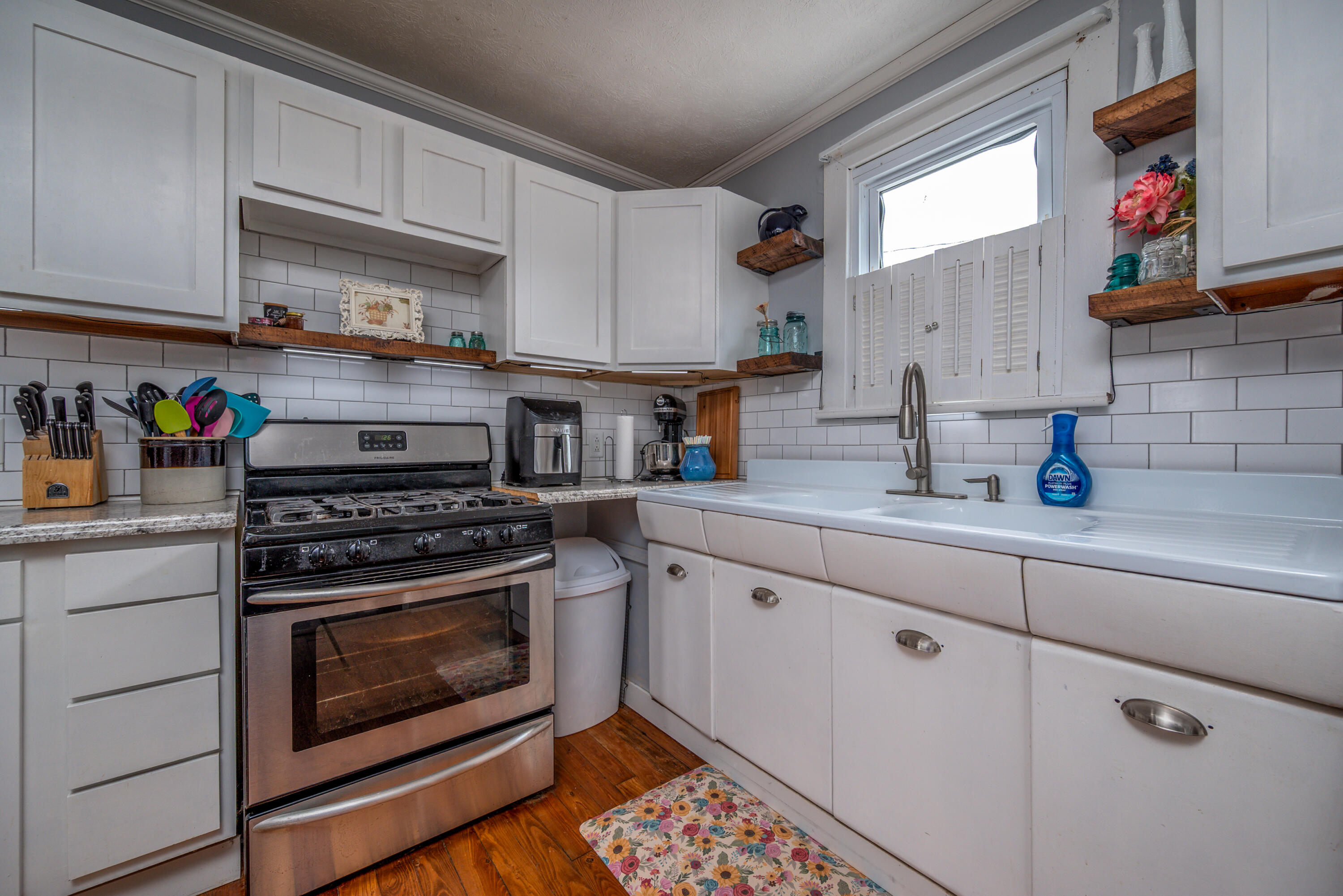 127 Bath Avenue