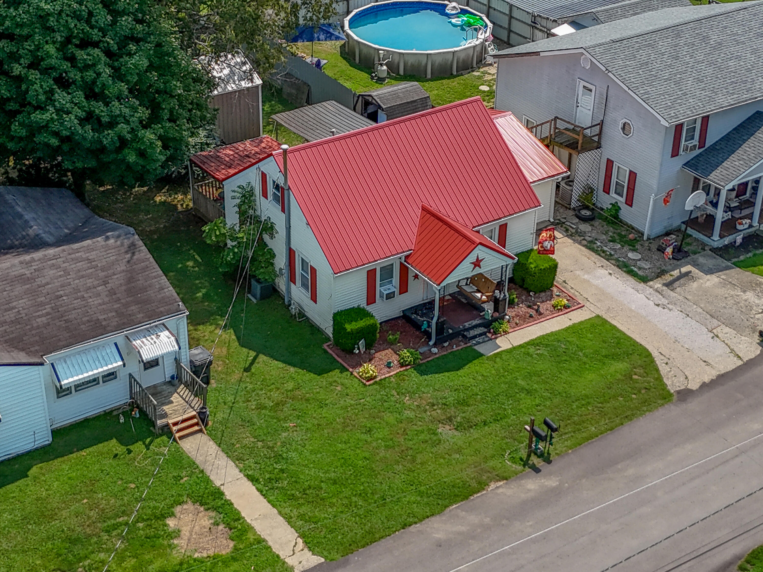 60 Cecil Avenue