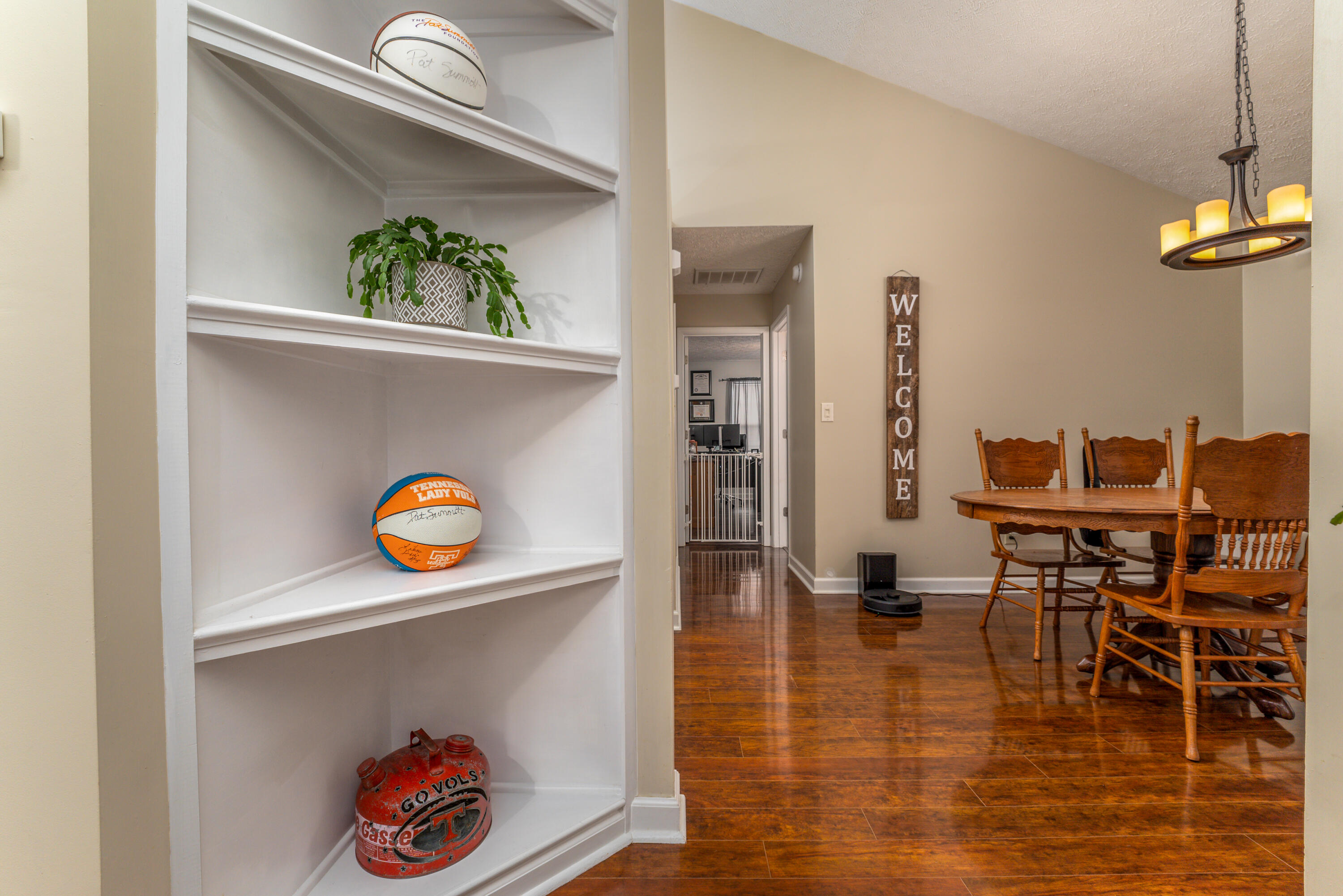 2304 Independence Court