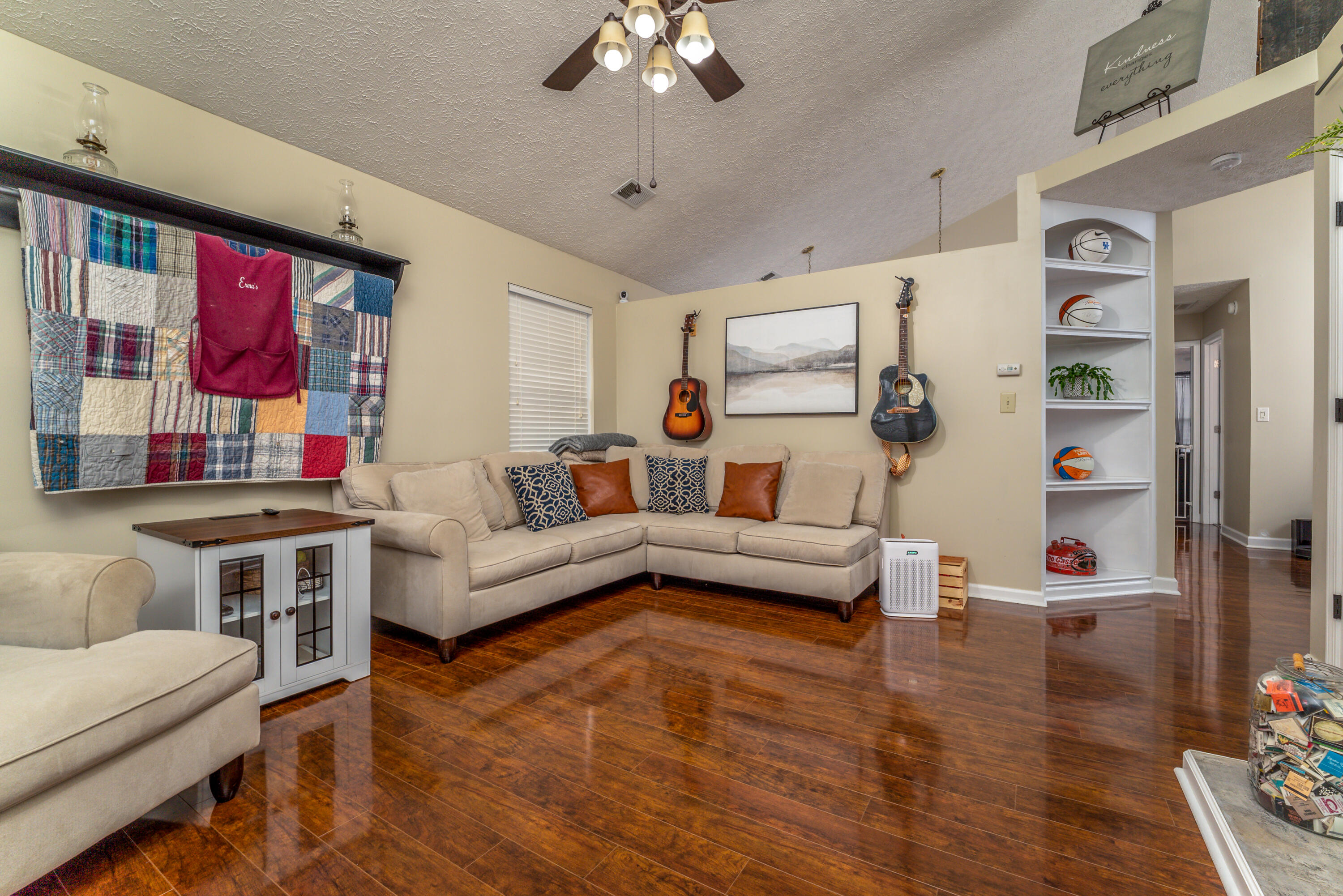 2304 Independence Court