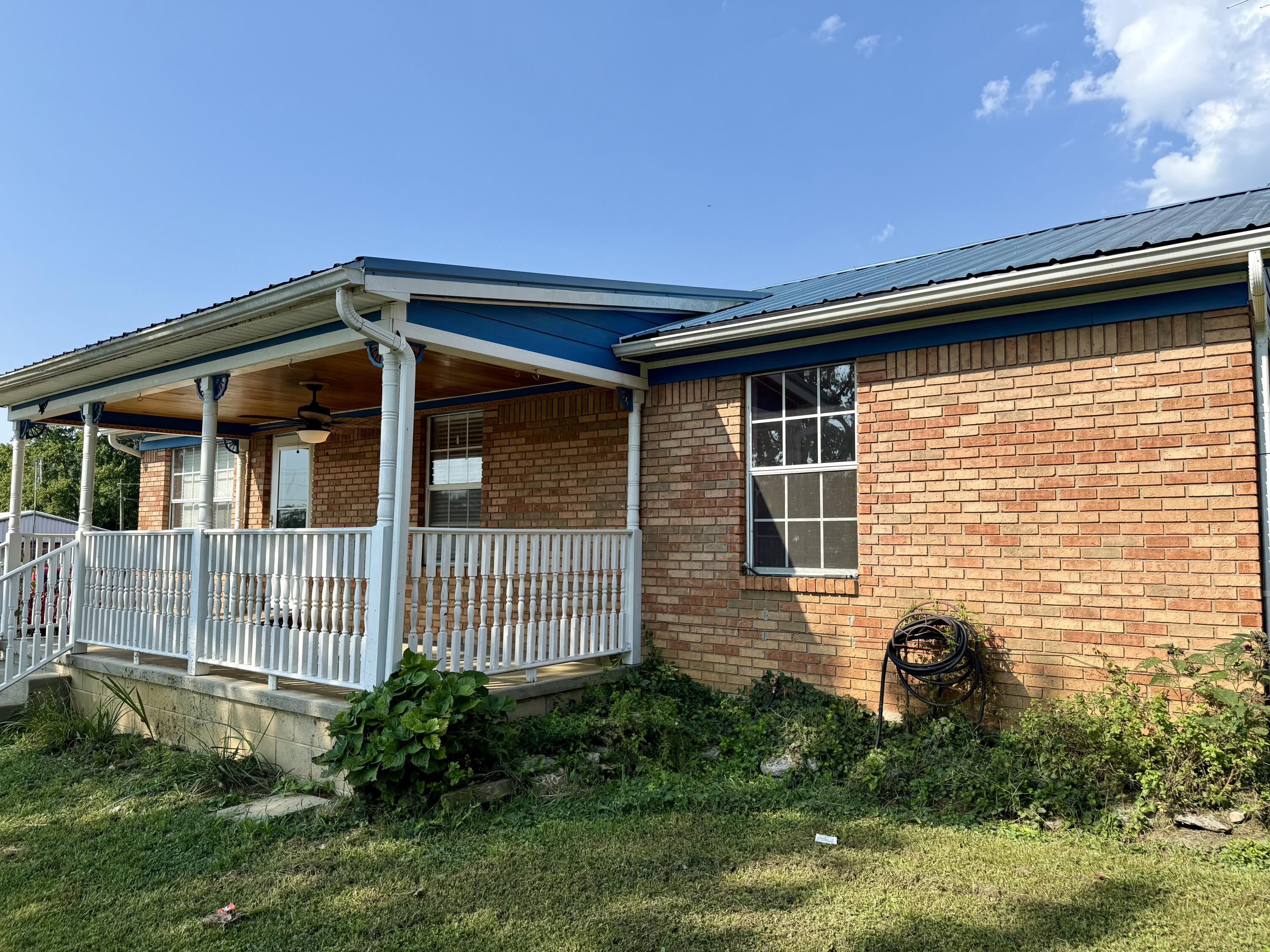 1749 Hart Pike