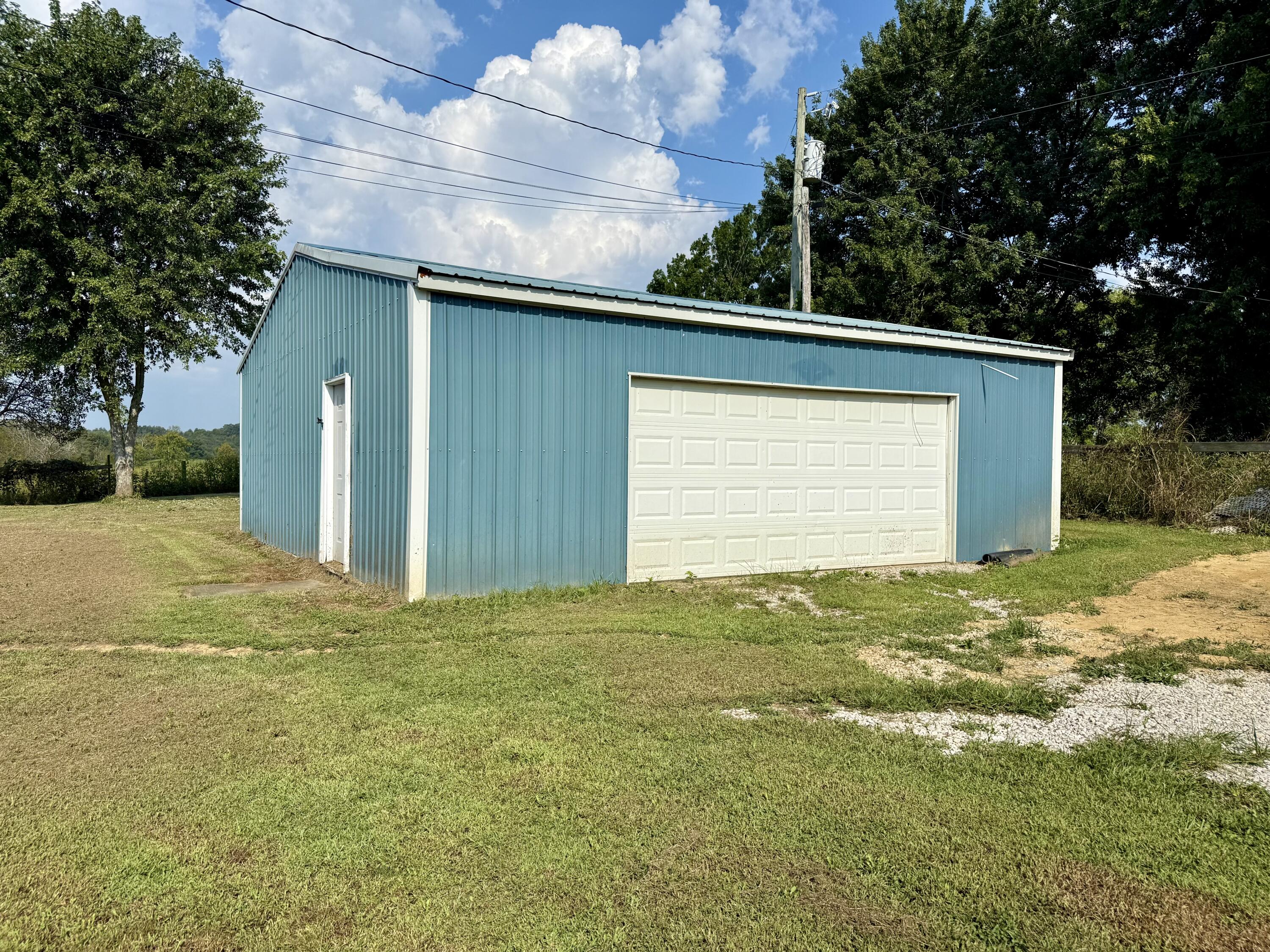 1749 Hart Pike