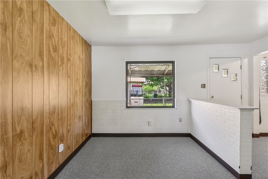 5111 Neville Rd