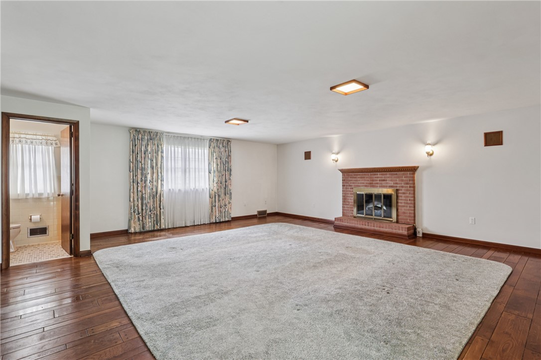 105 Tannen Dr