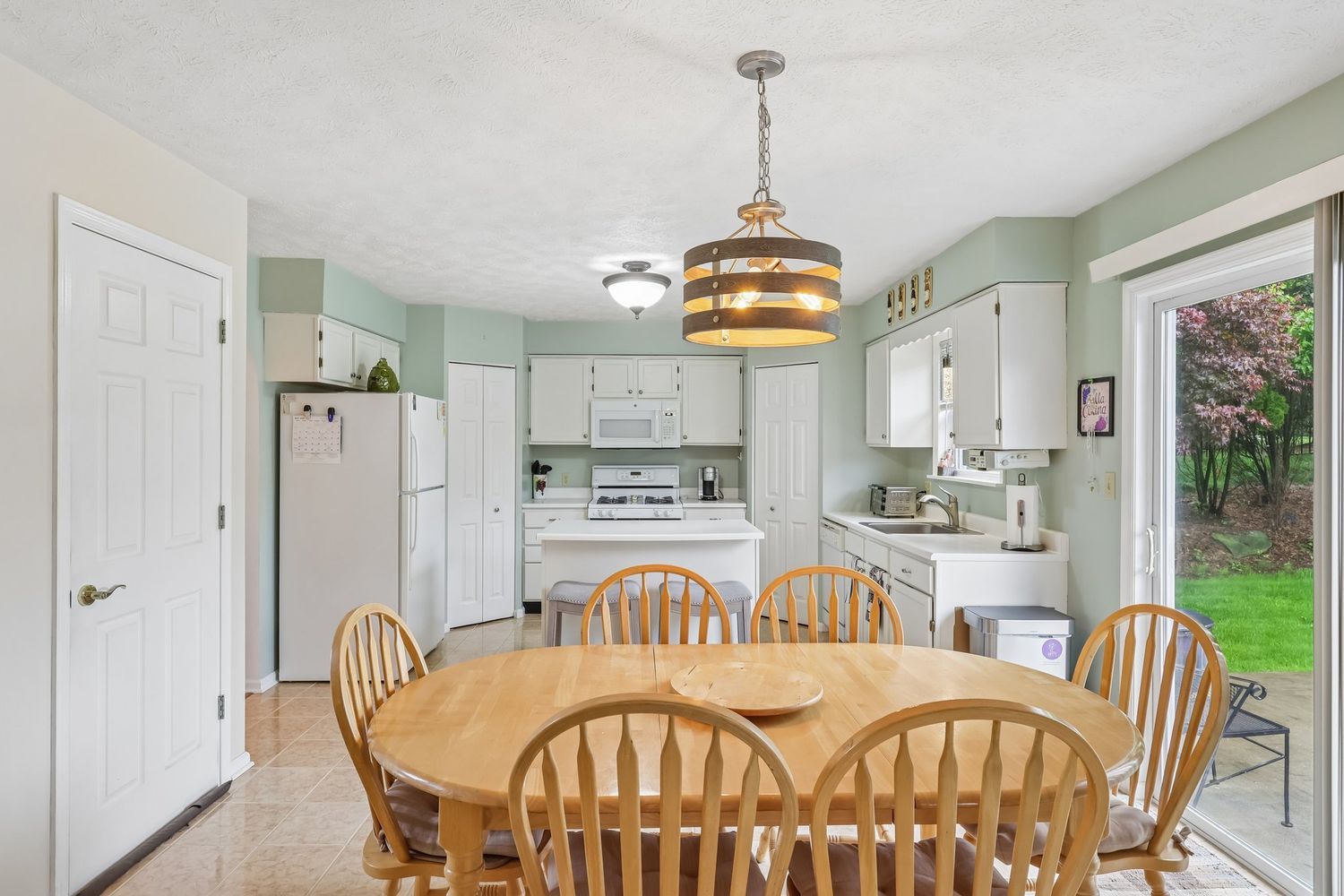 301 Holly Ridge DRIVE