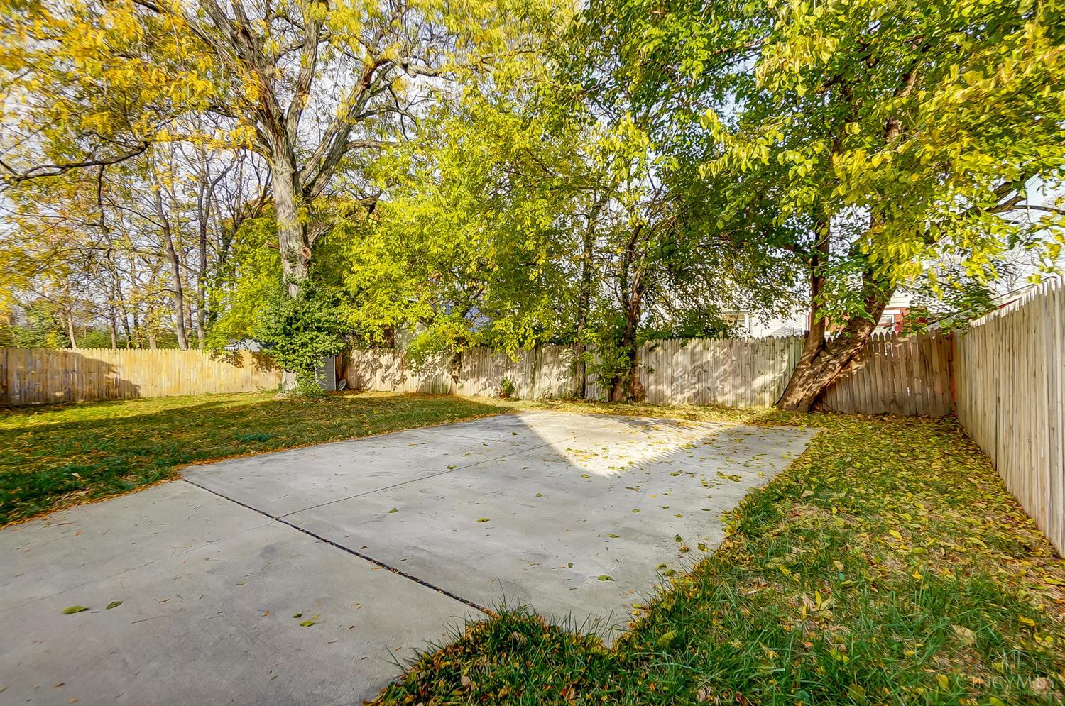 1808 Maple Avenue