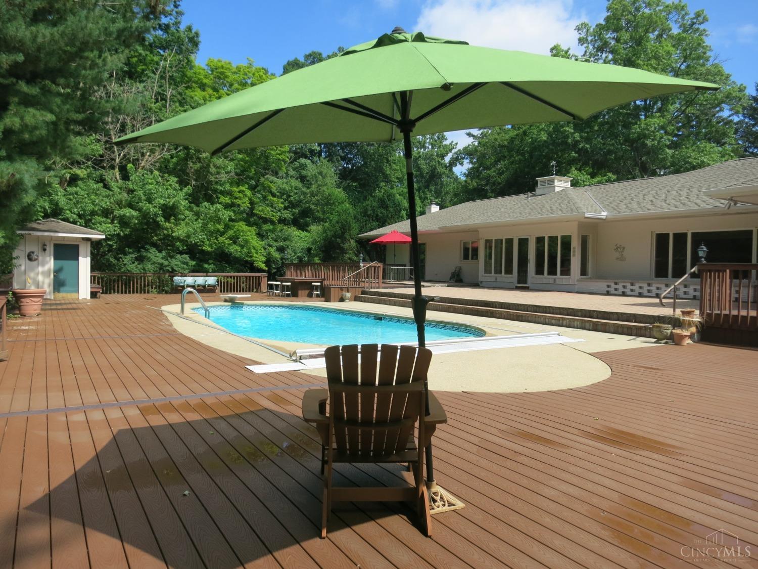 6820 Buttonwood Court