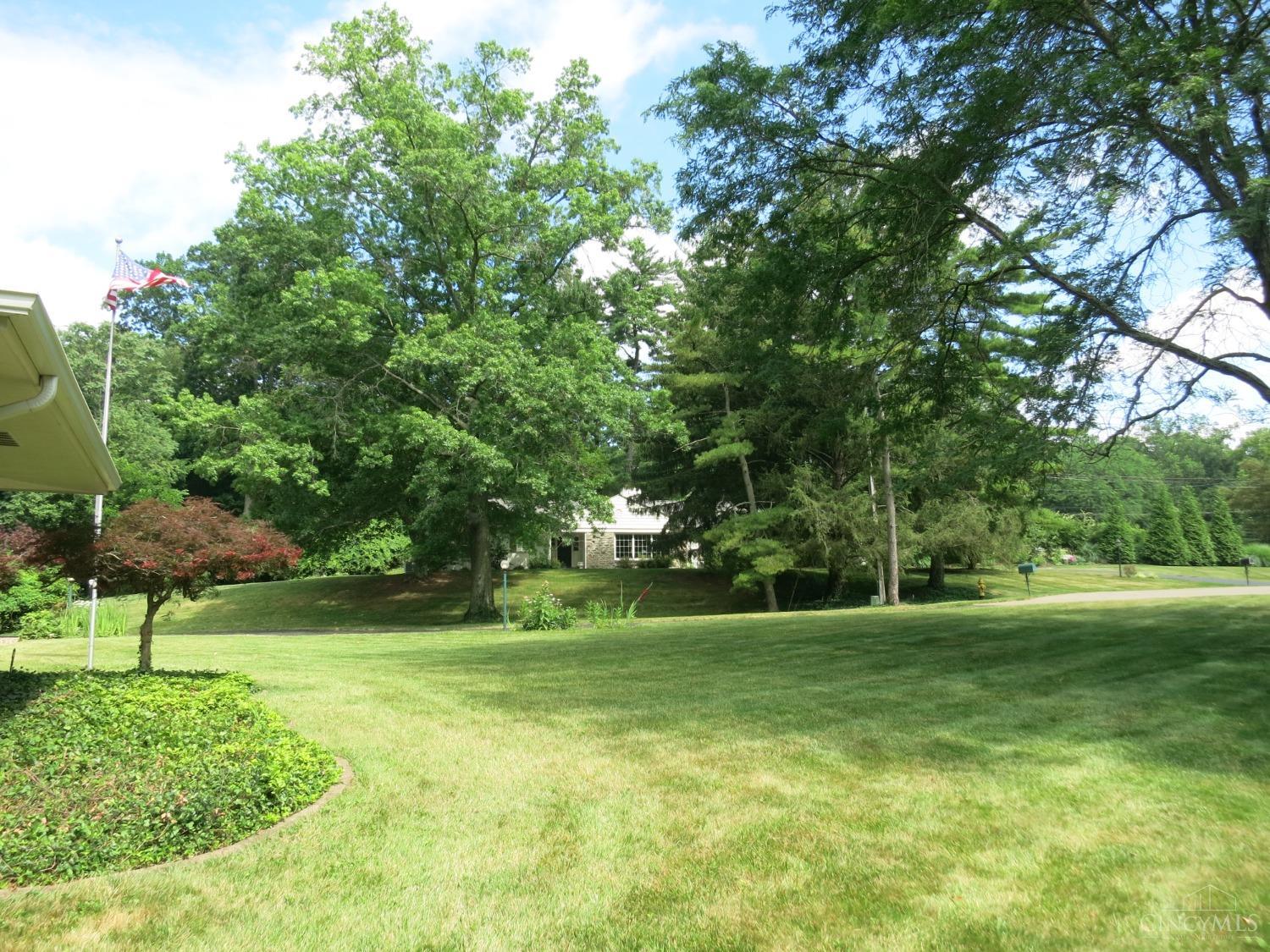 6820 Buttonwood Court