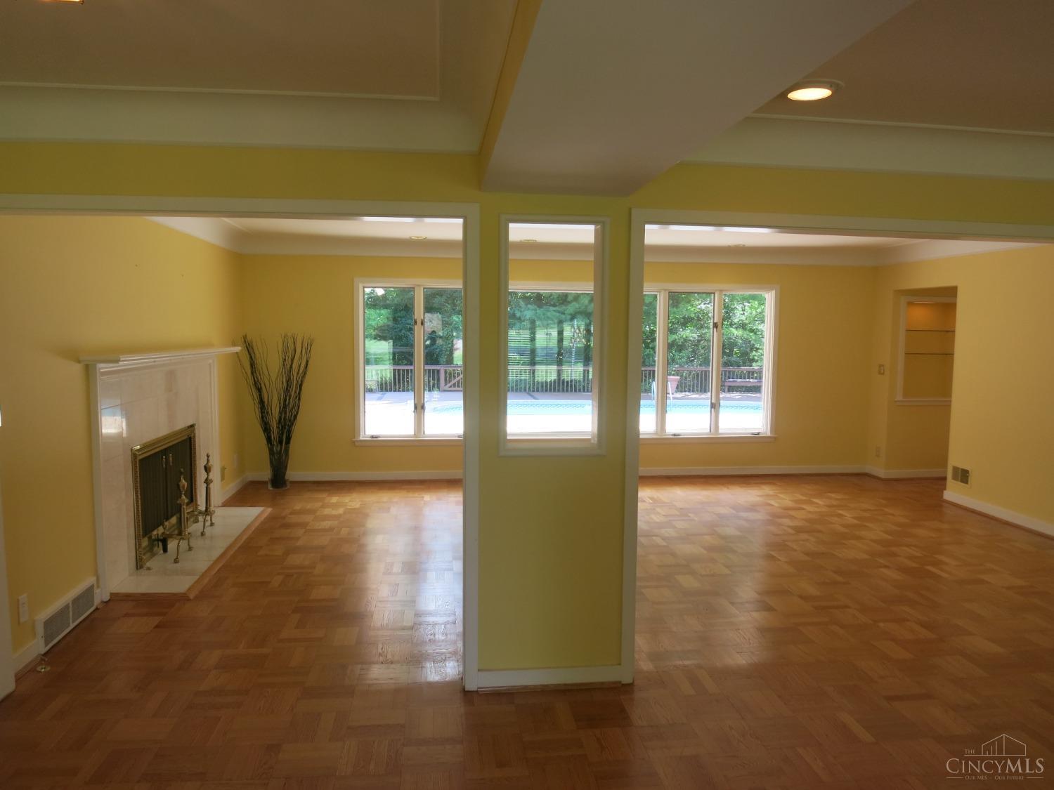 6820 Buttonwood Court