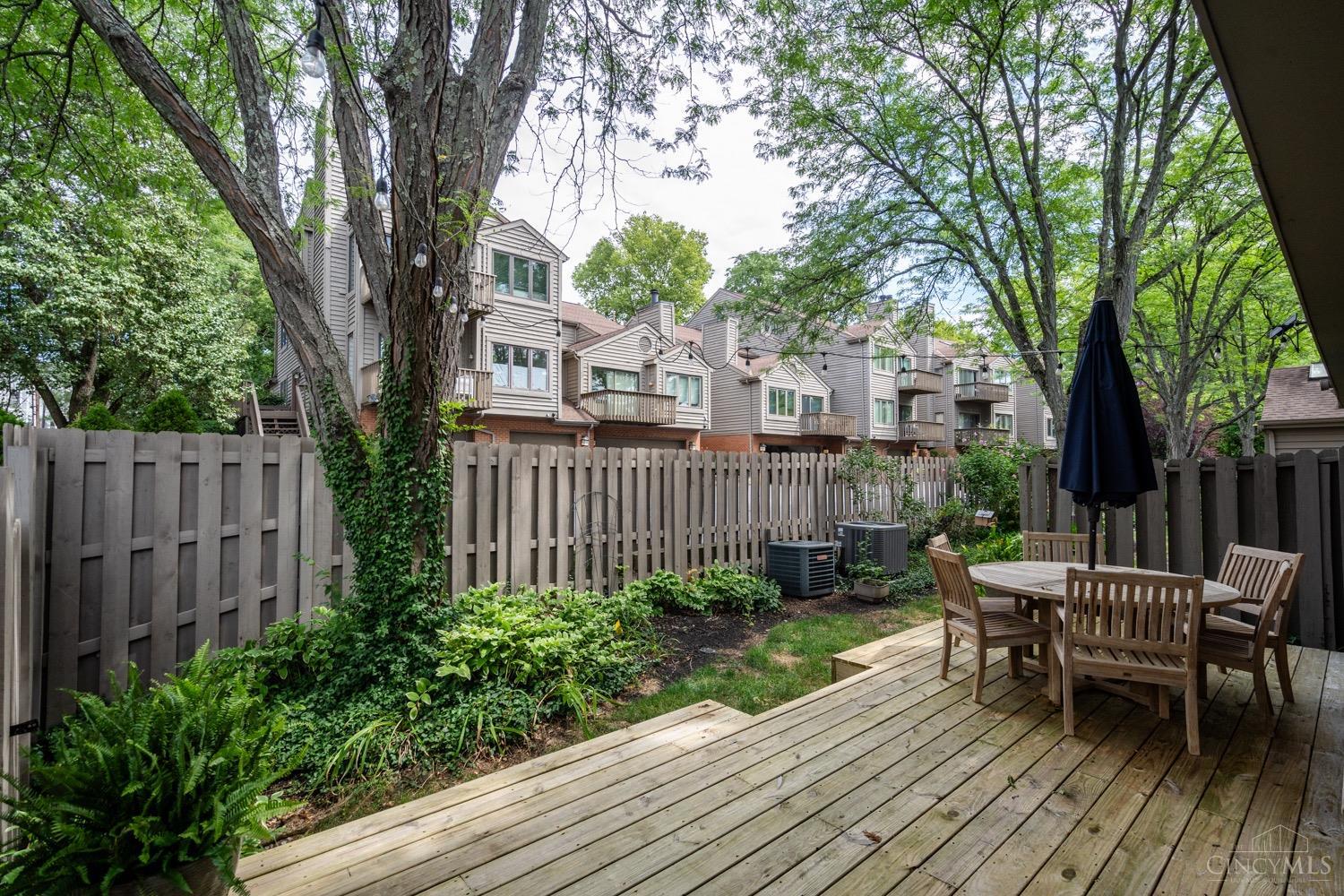 2600 Cleinview Avenue 1