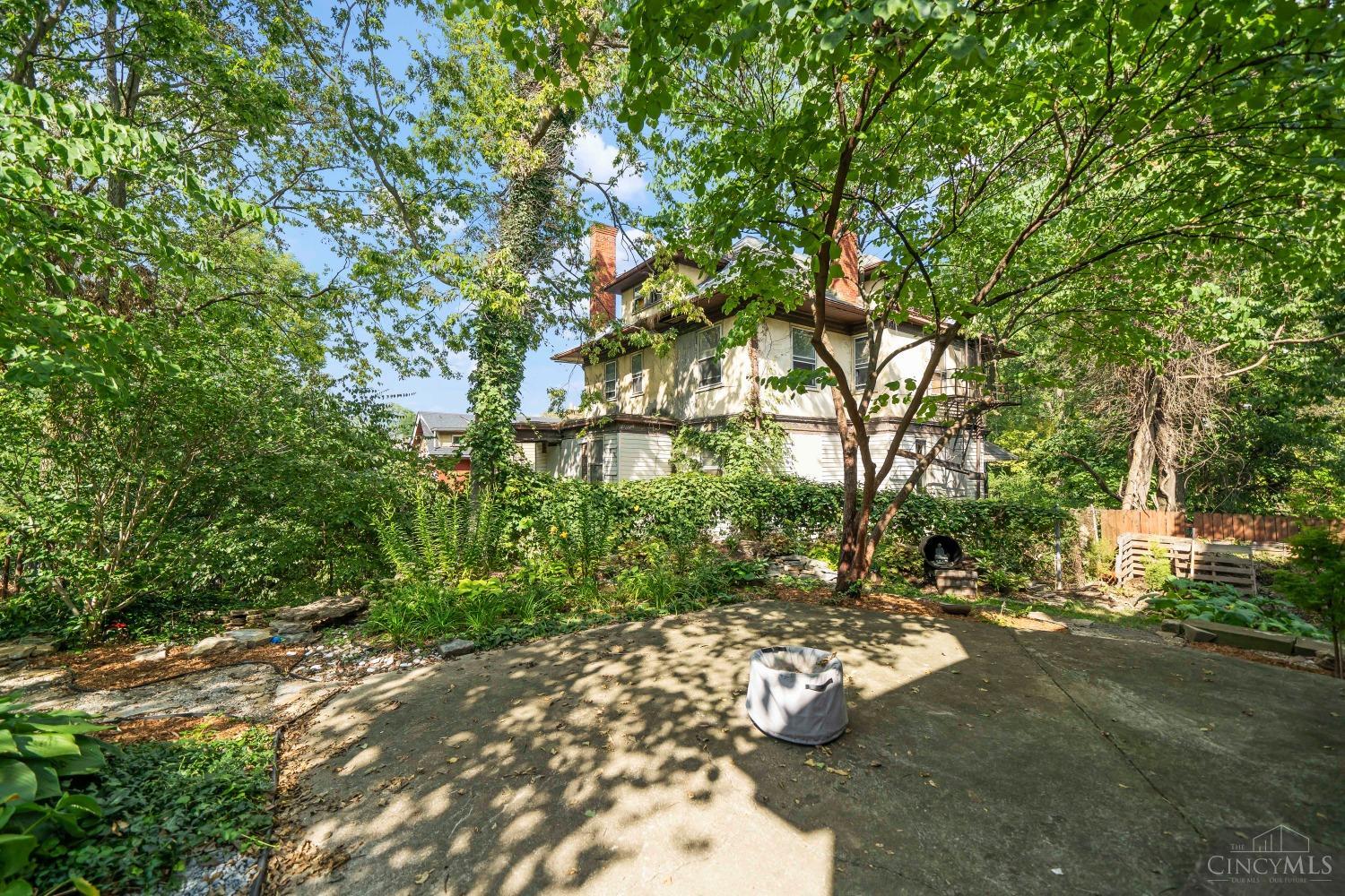 224 McGregor Avenue