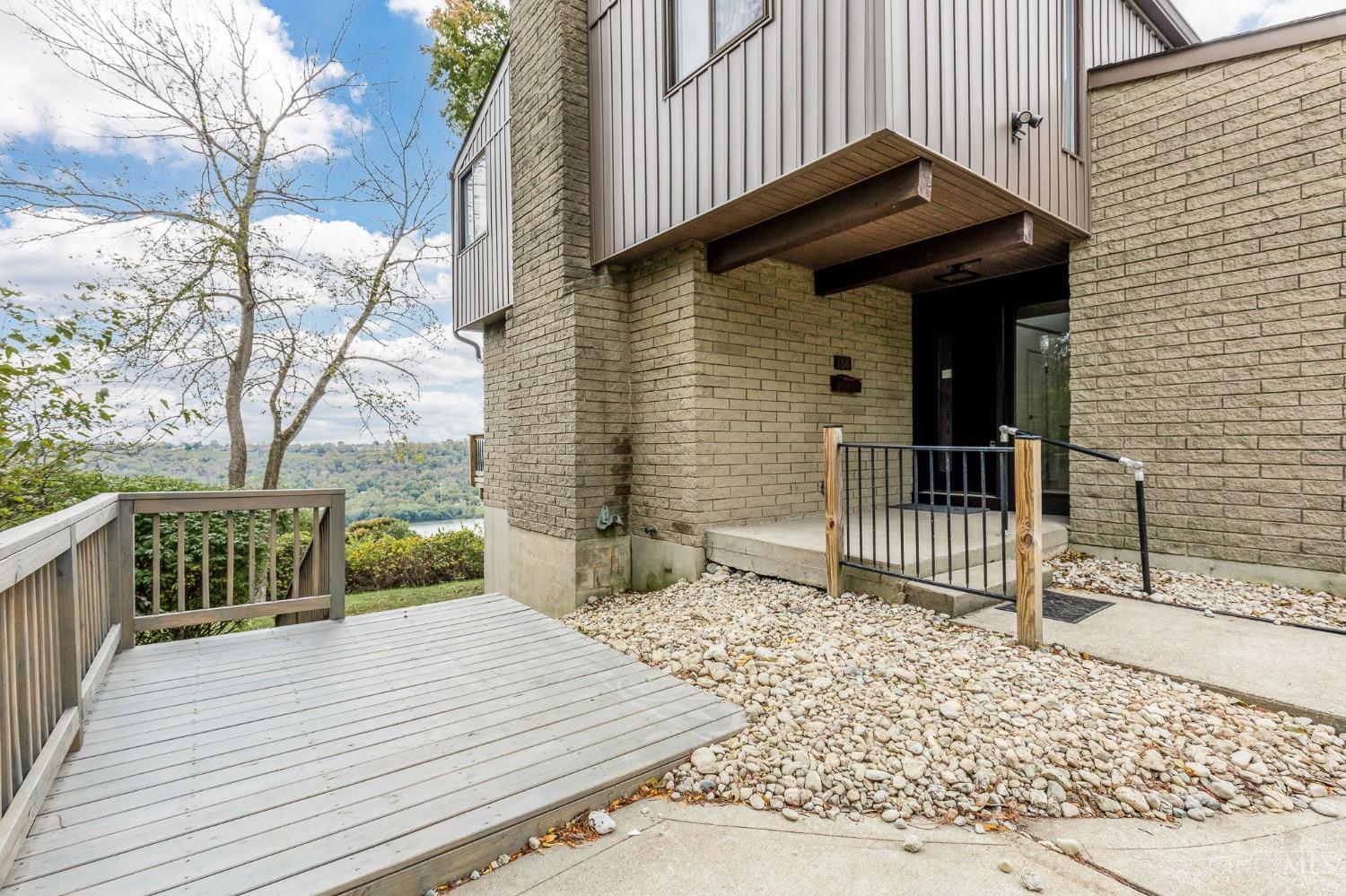 188 Penfield Lane