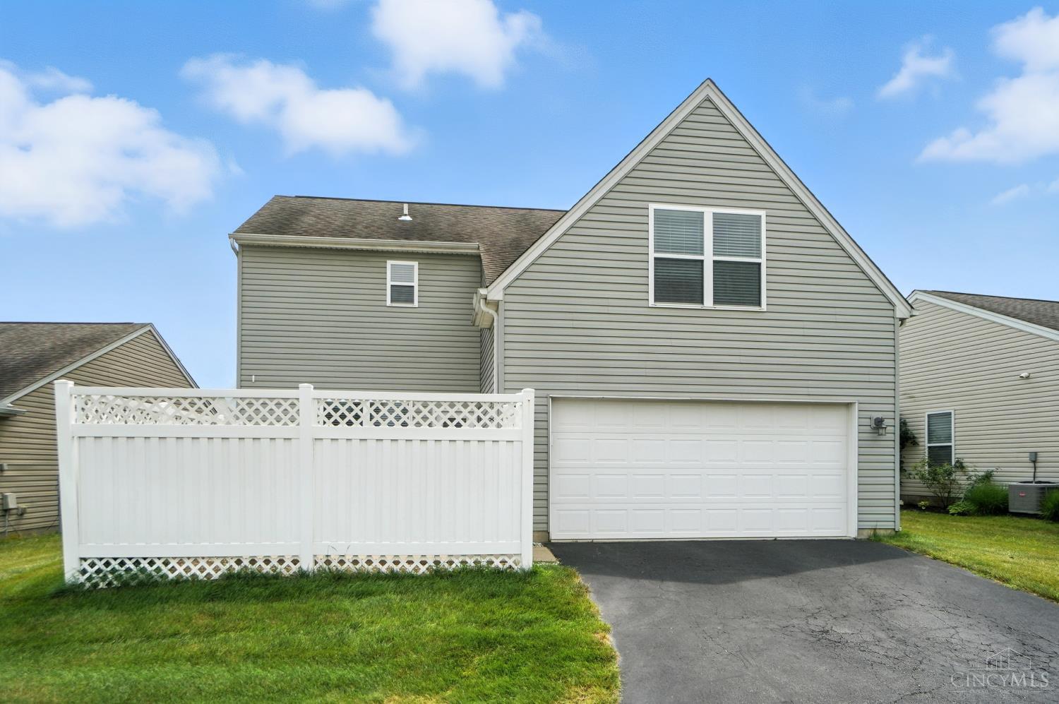 4239 N Gensen Loop