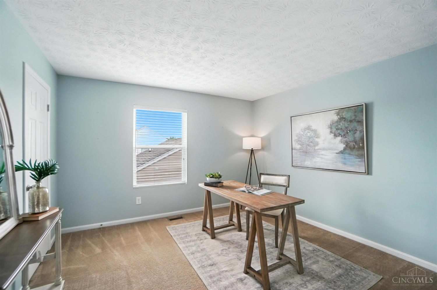 4239 N Gensen Loop