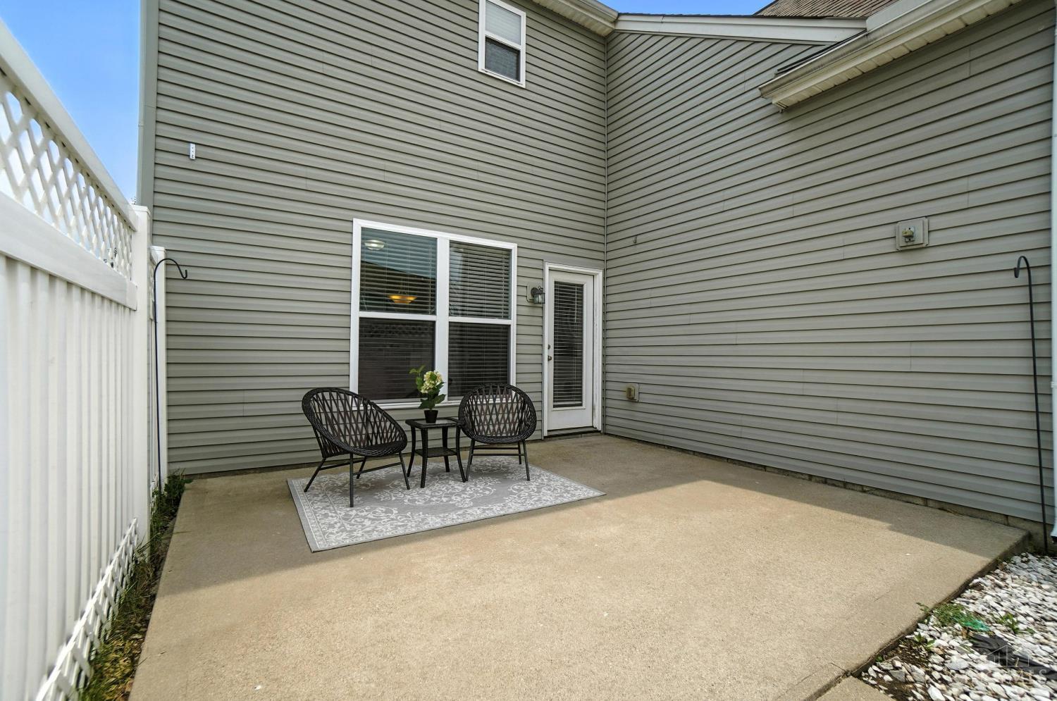 4239 N Gensen Loop