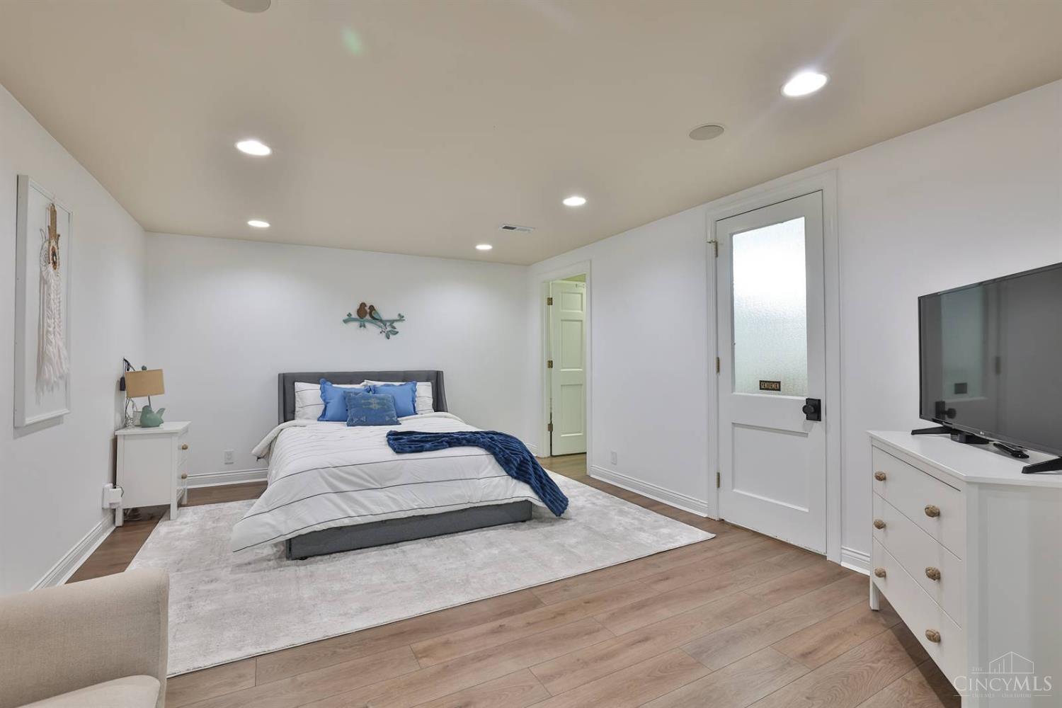 9899 Mistymorn Lane