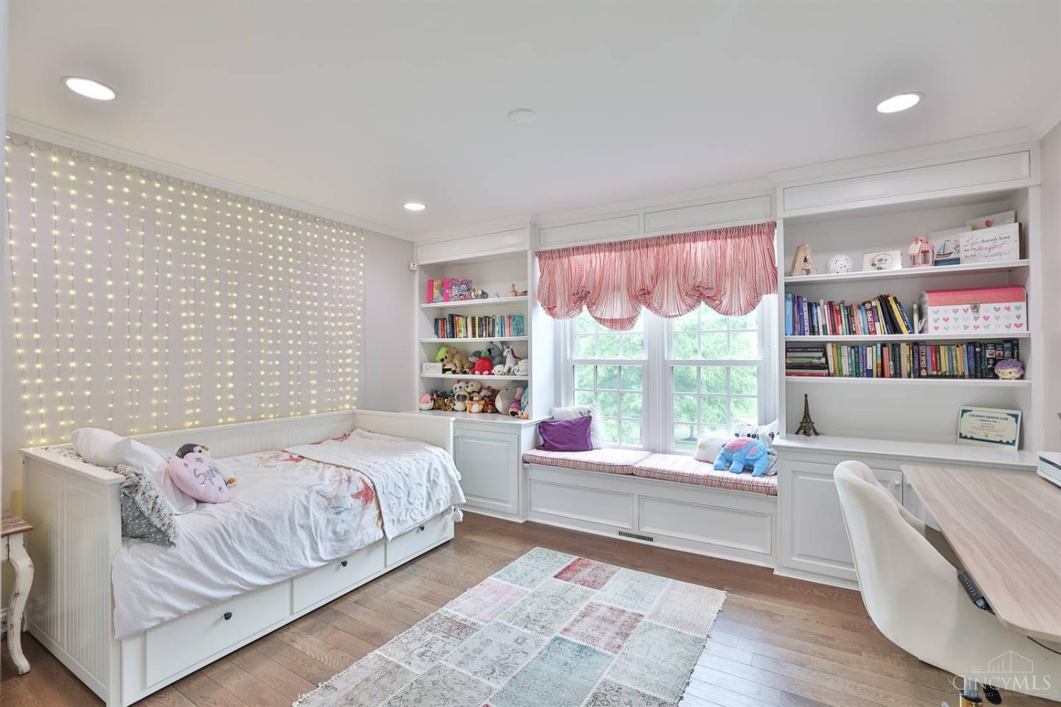 9899 Mistymorn Lane