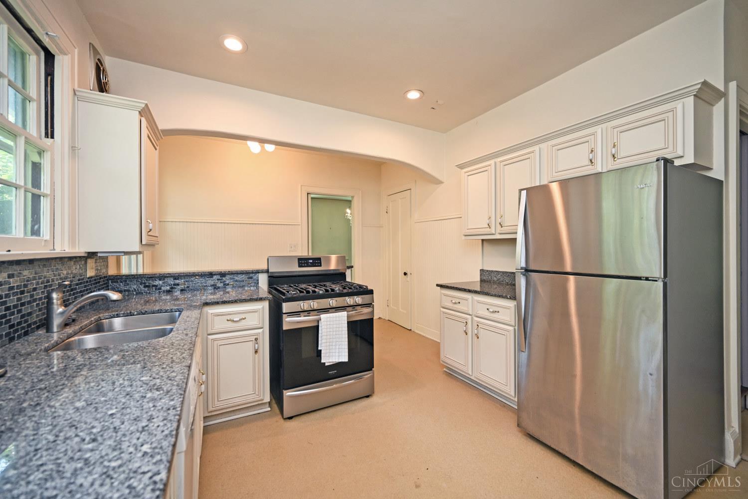 2921 Van Dyke Drive