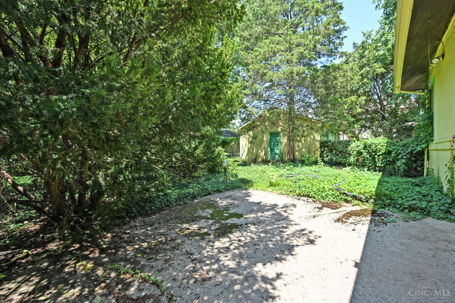 2921 Van Dyke Drive