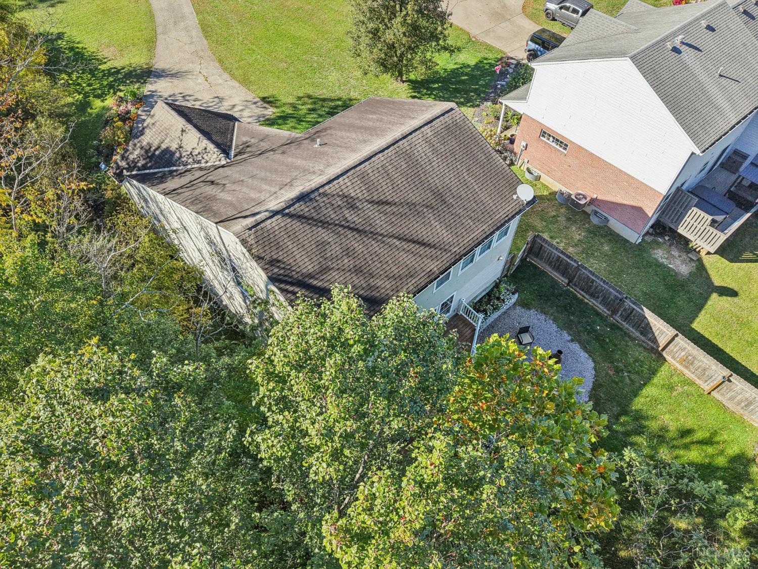 1082 Eight Mile Road