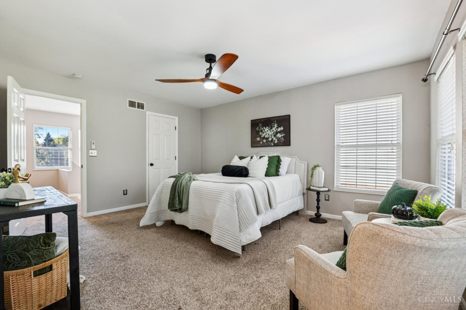 1082 Eight Mile Road