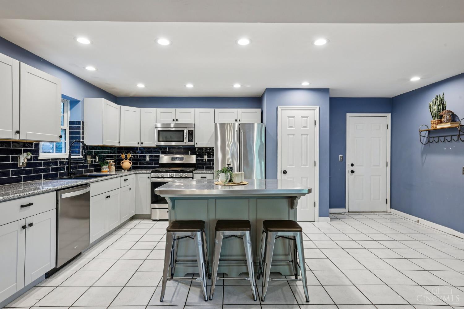 1082 Eight Mile Road