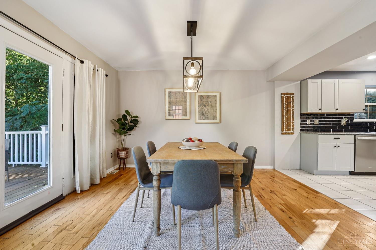 1082 Eight Mile Road