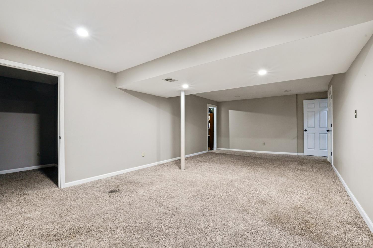 1082 Eight Mile Road