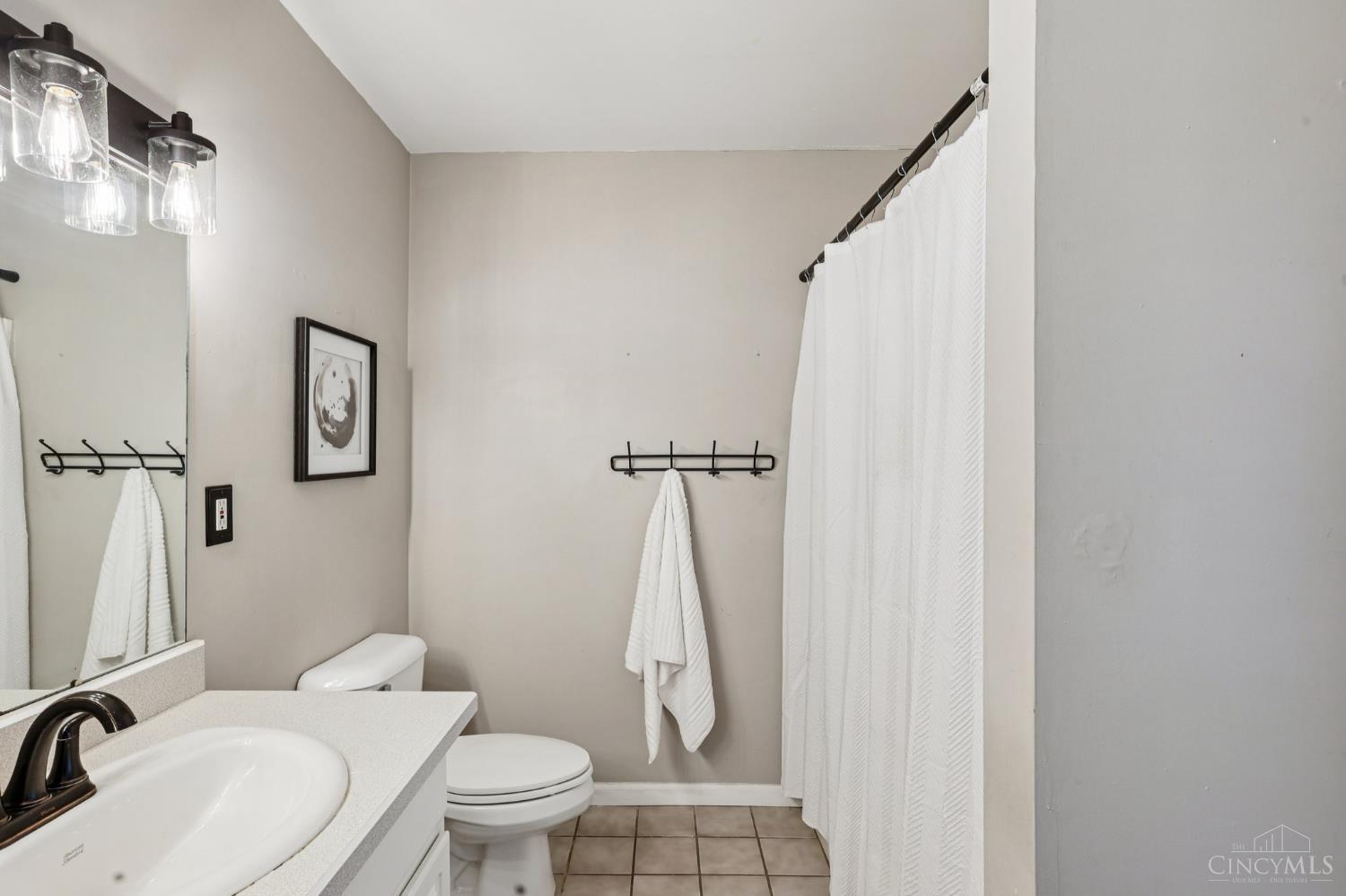 1082 Eight Mile Road