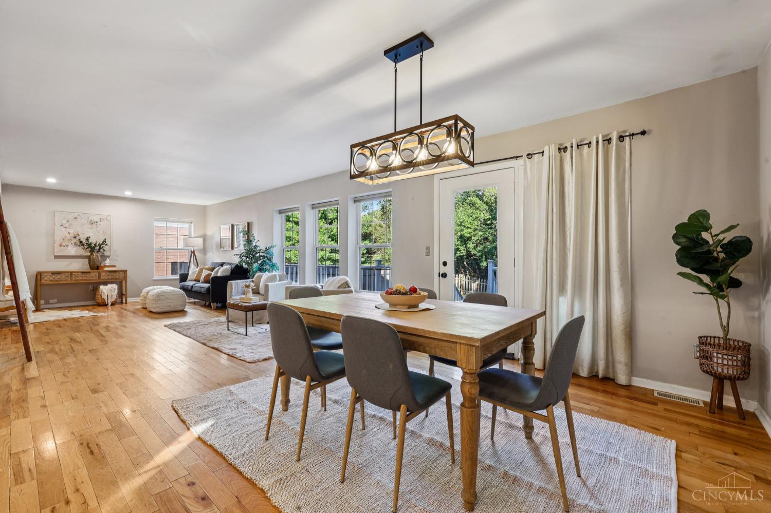 1082 Eight Mile Road