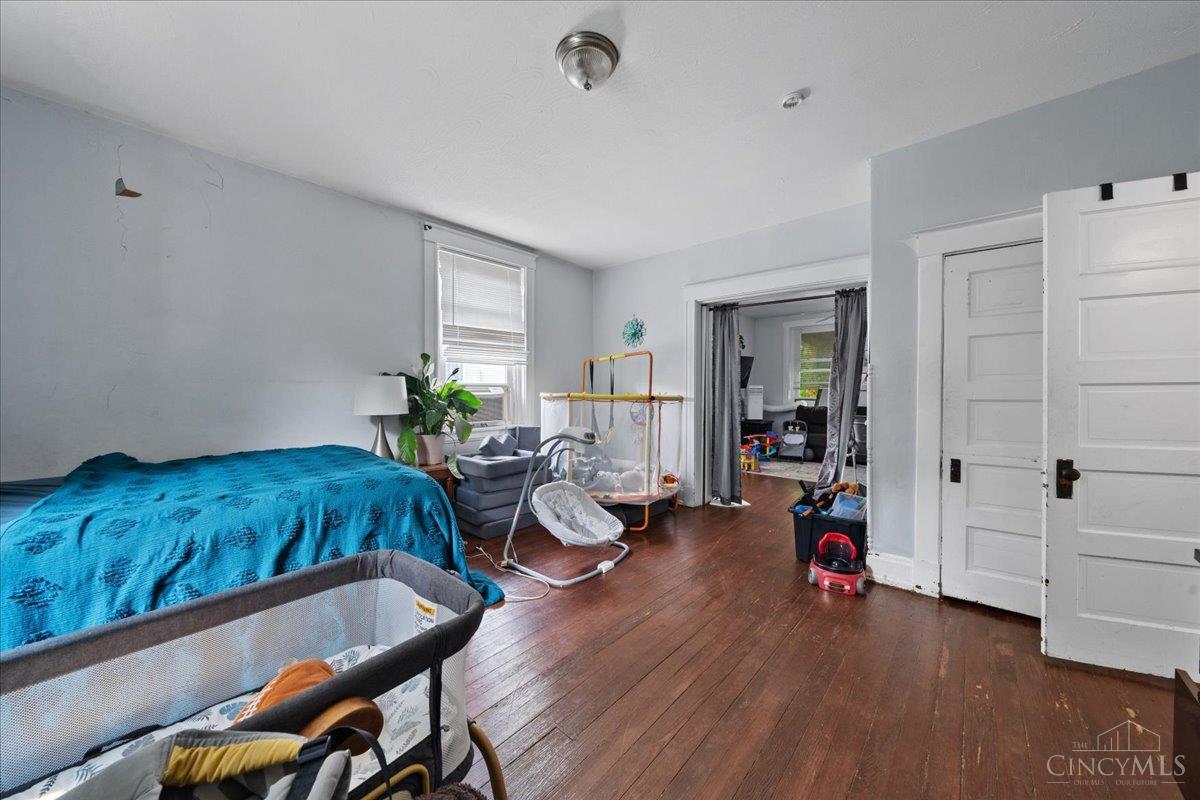 1835 Sherman Avenue