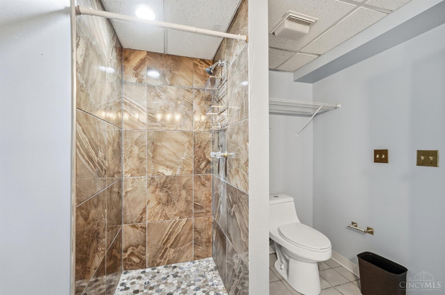 1787 Gloucester Drive