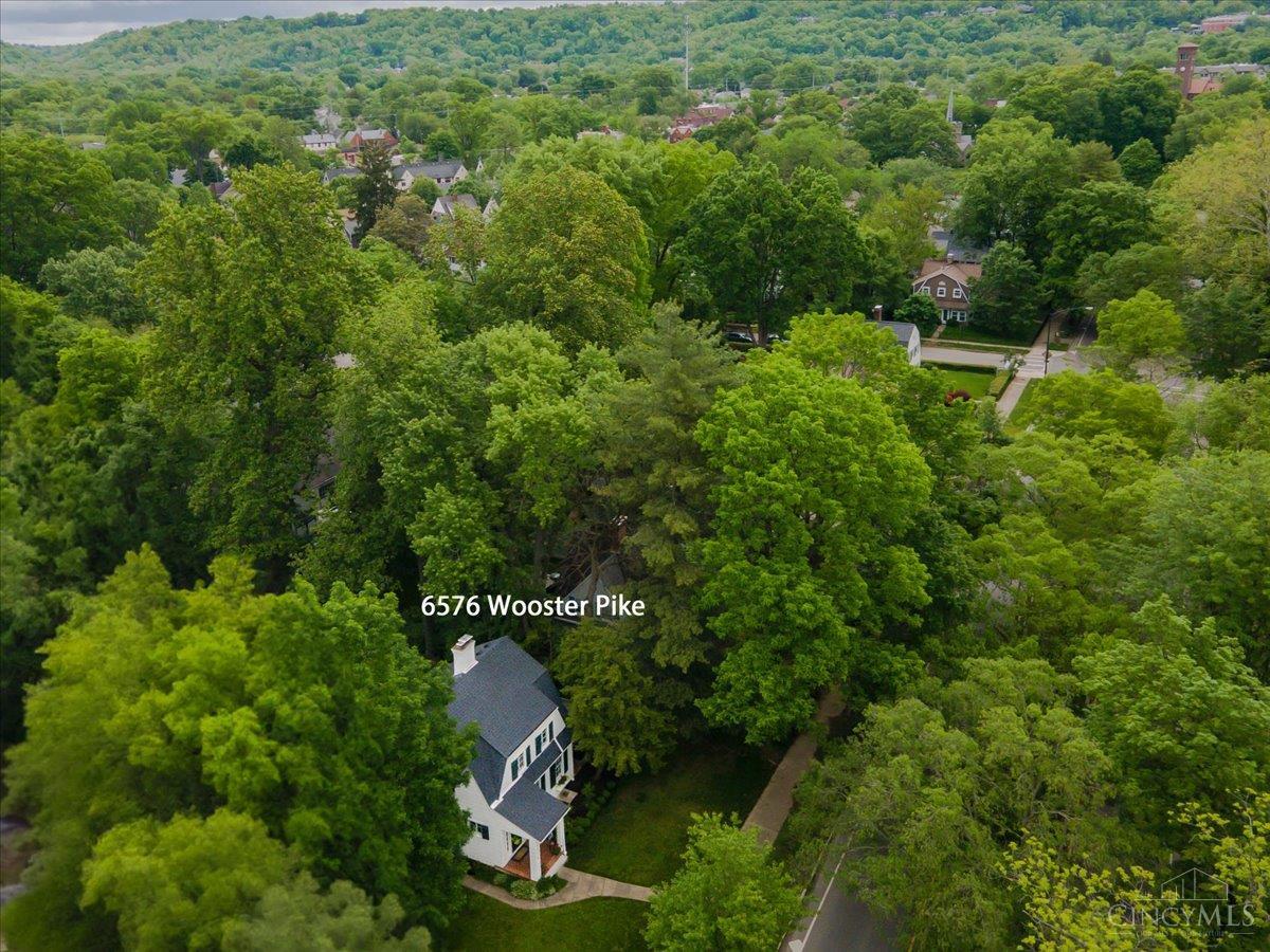 6576 Wooster Pike