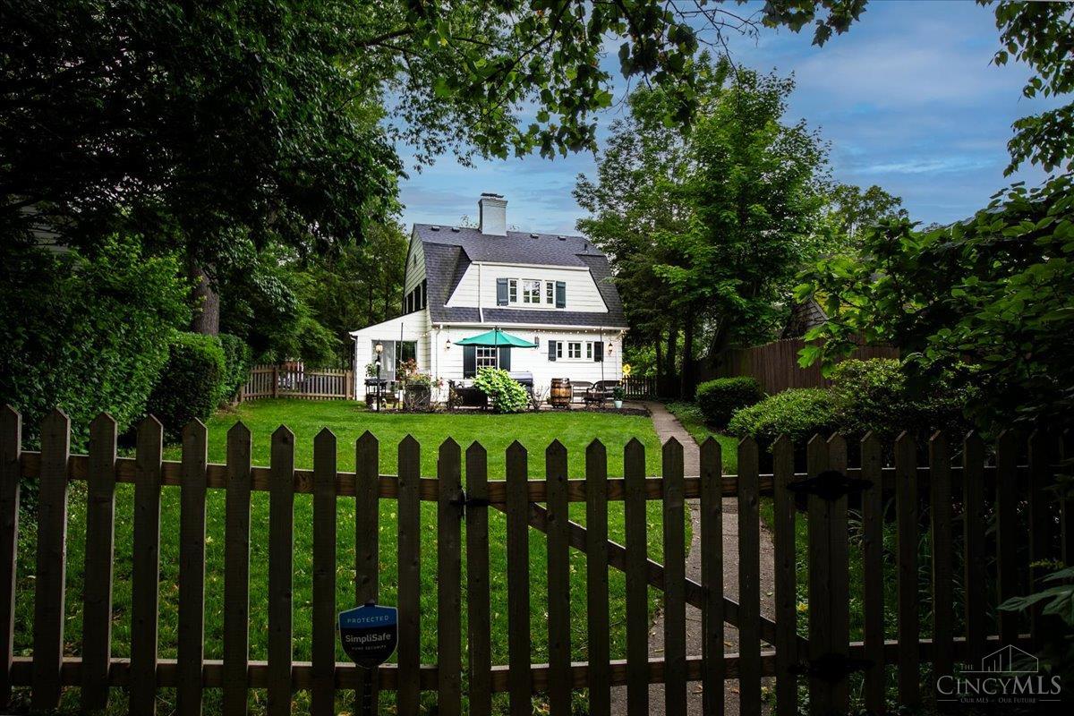 6576 Wooster Pike